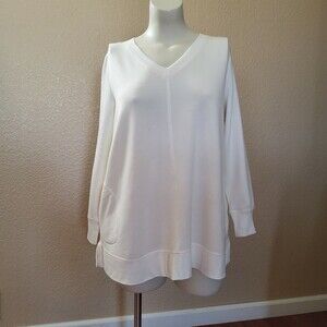 Soft Surroundings V-Neck Sweater Petite Size PXL Ivory White New